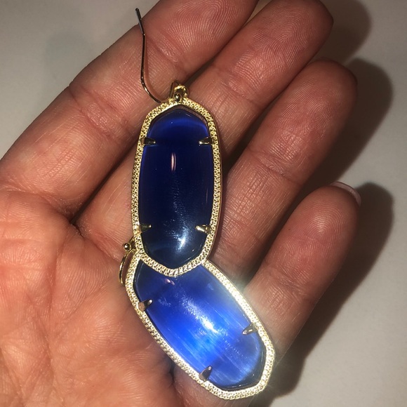 Kendra Scott Elle Earings - Picture 7 of 7